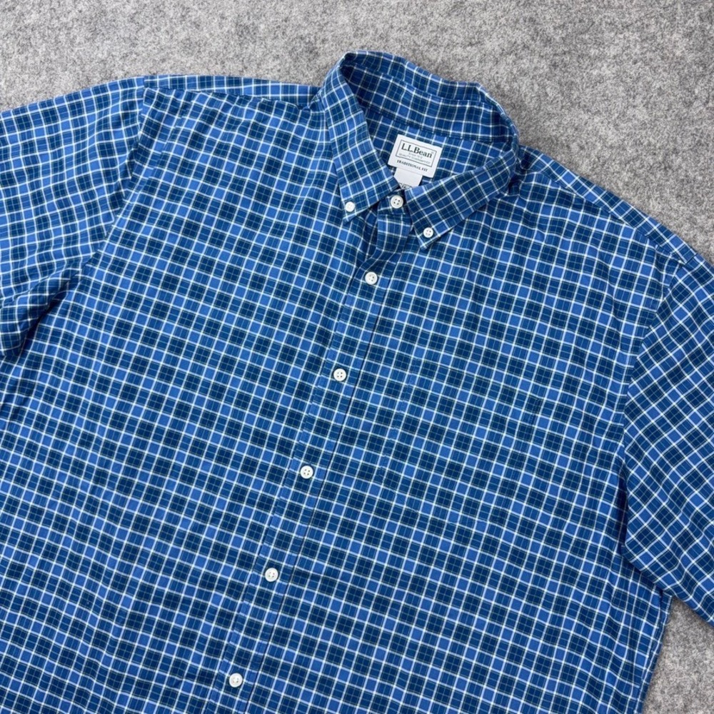LL Bean Shirt Mens XL Tall Blue Plaid Traditional Fit Short Sleeve Cotton Button